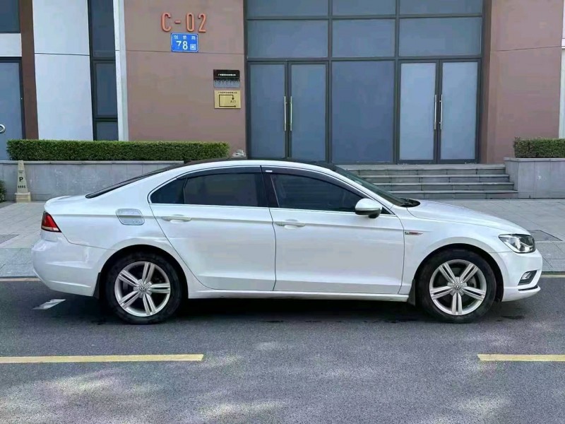 广州15年大众凌渡4