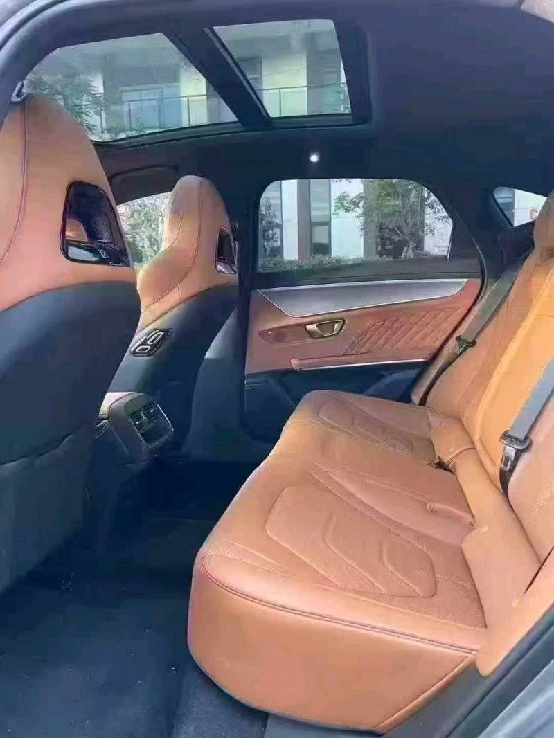 广州23年比亚迪汉7