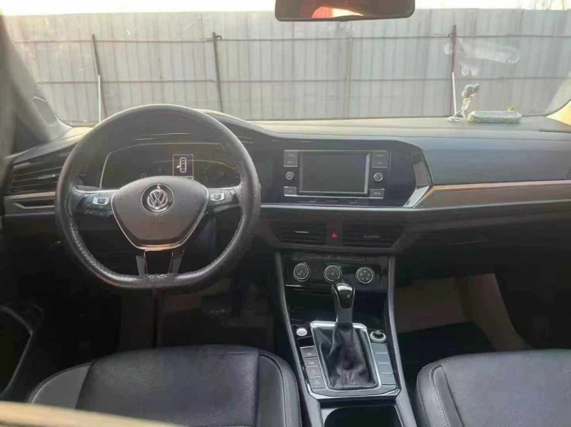 保定20年大众速腾4