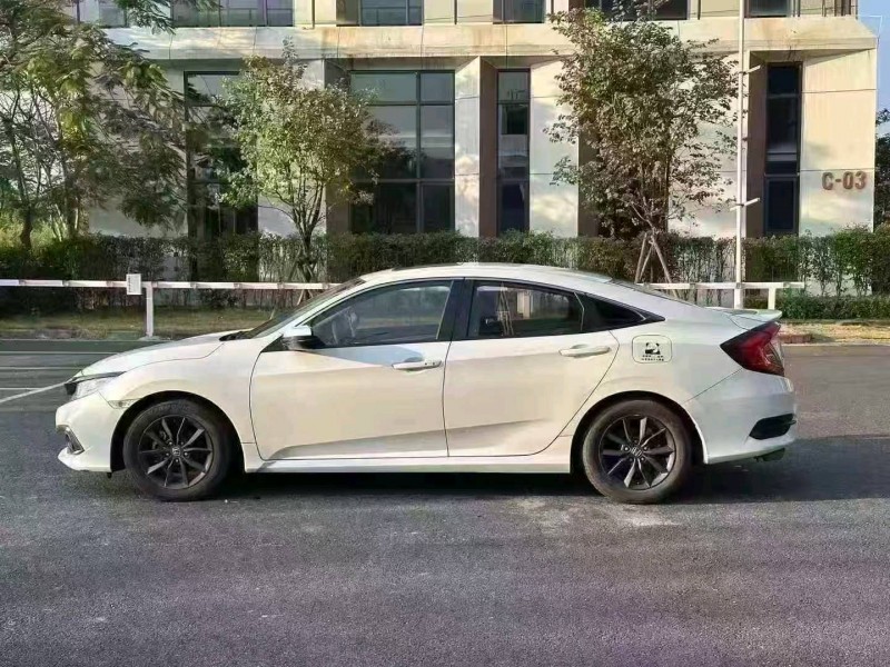 广州20年本田思域4