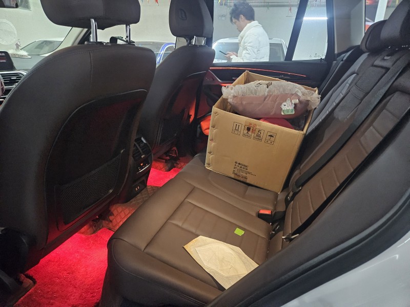 昆明20年宝马X35