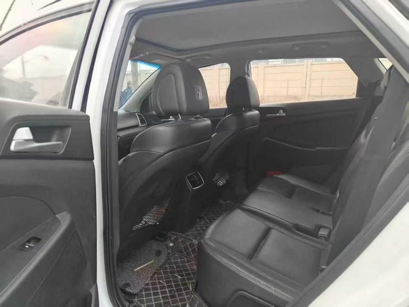 郑州19年现代途胜7