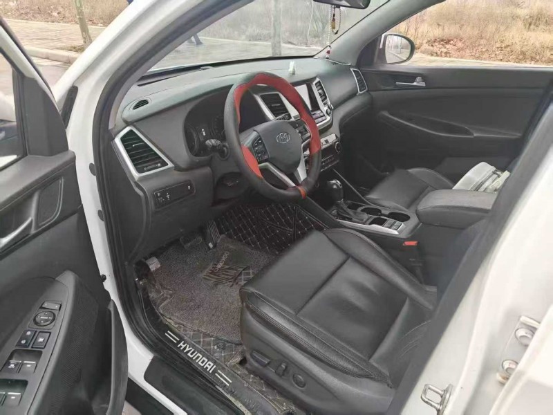 郑州19年现代途胜9