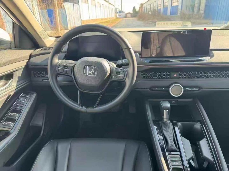 郑州24年本田雅阁8