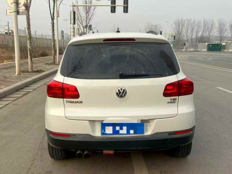 郑州17年大众途观5