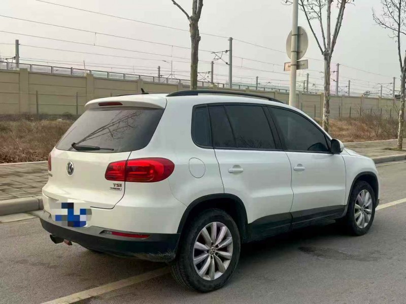 郑州17年大众途观6