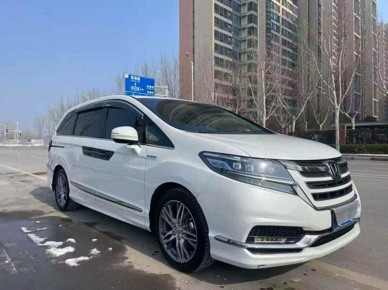 郑州21年本田艾力绅3