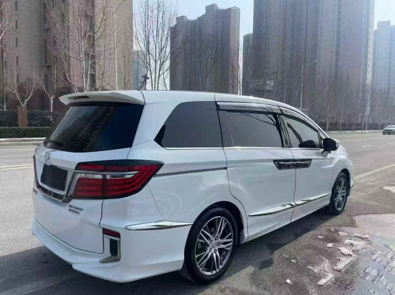 郑州21年本田艾力绅6