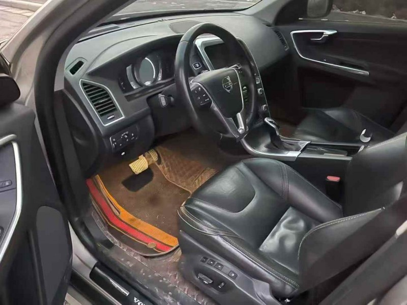 郑州16年沃尔沃XC609