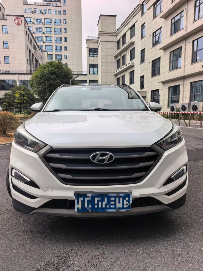 菏泽18年现代途胜1