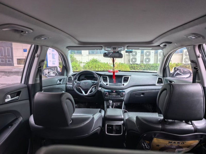 菏泽18年现代途胜7