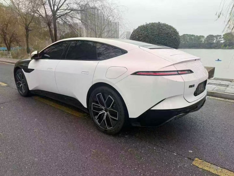 衡阳25年阿维塔127