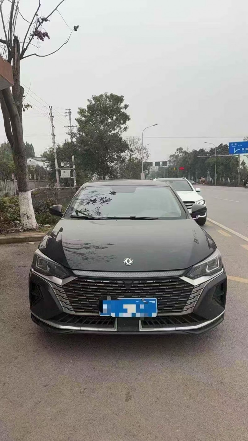 济宁23年东风奕炫1