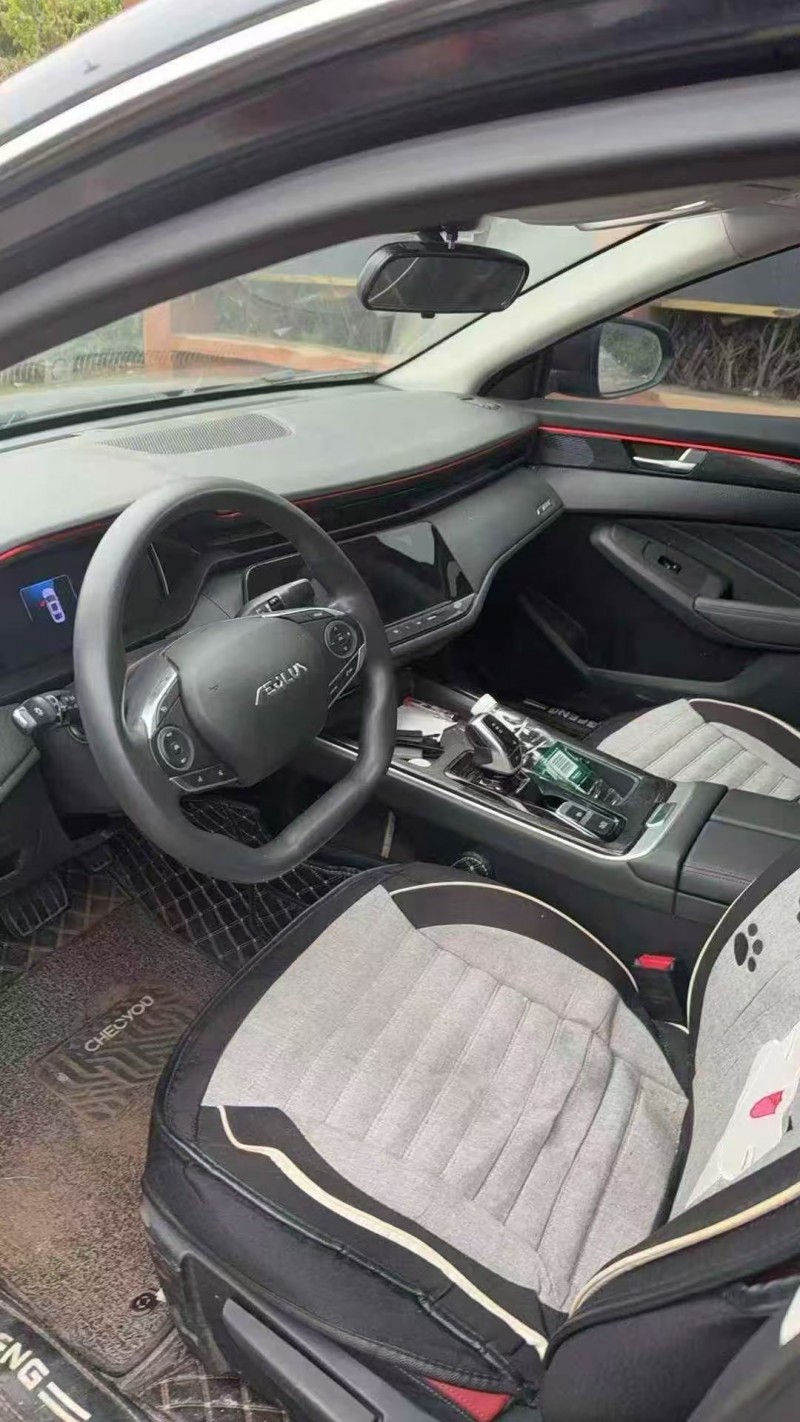 济宁23年东风奕炫4