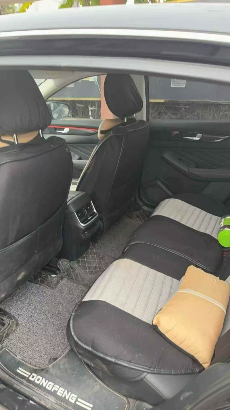 济宁23年东风奕炫5