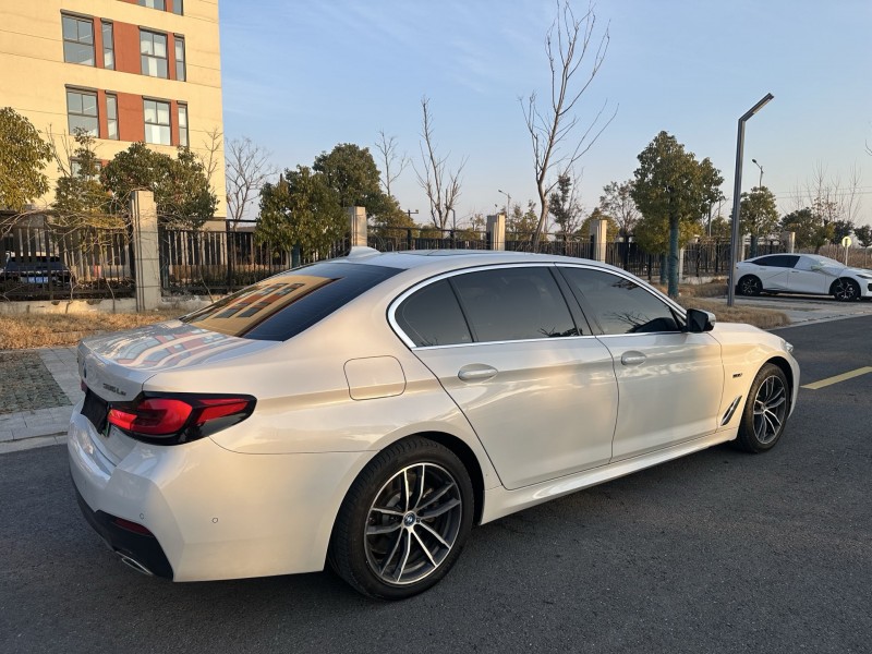 盐城22年宝马5系5