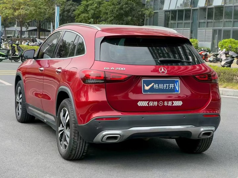 东莞22年奔驰GLA7