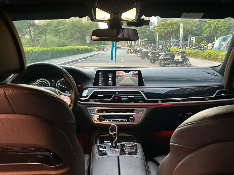 东莞17年宝马7系4