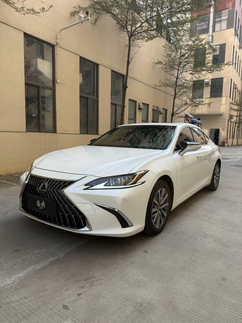 佛山22年雷克萨斯ES3