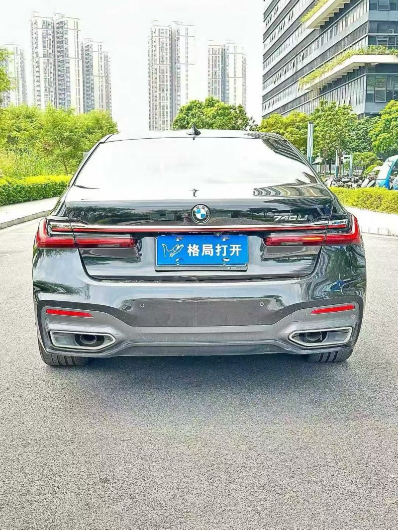 东莞20年宝马7系9