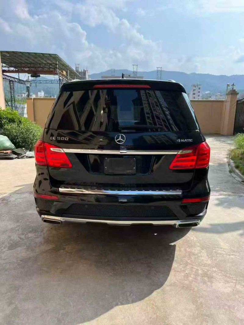 广州15年奔驰GL8