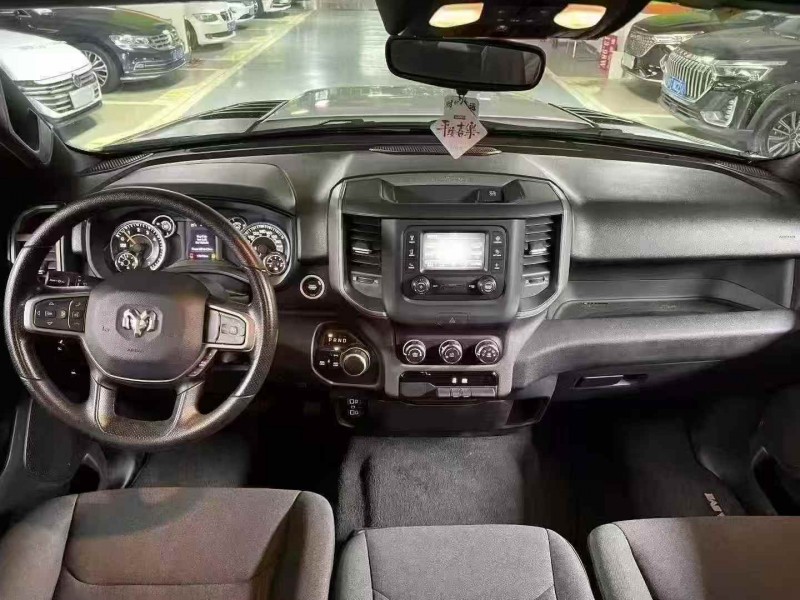 成都24年道奇公羊6