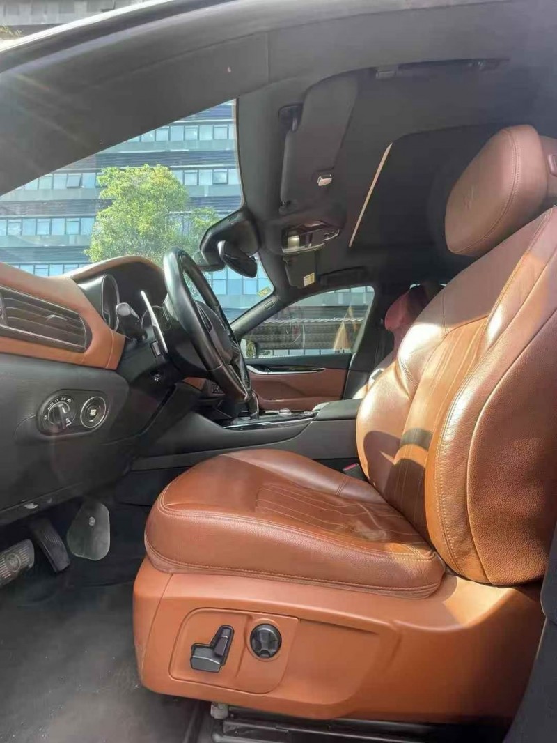 东莞18年玛莎拉蒂Levante6