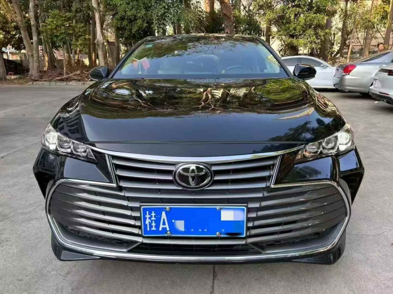 广州20年丰田亚洲龙1