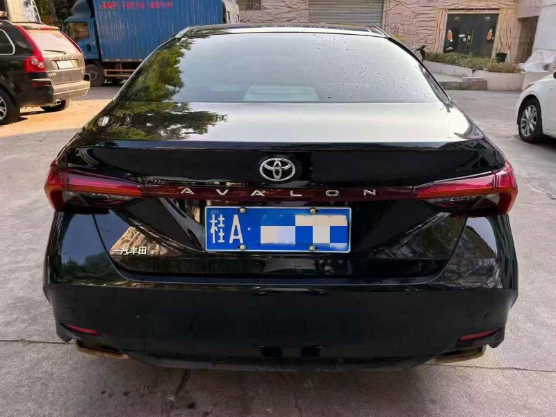 广州20年丰田亚洲龙9