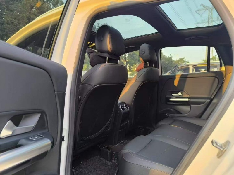 广州20年奔驰GLA4