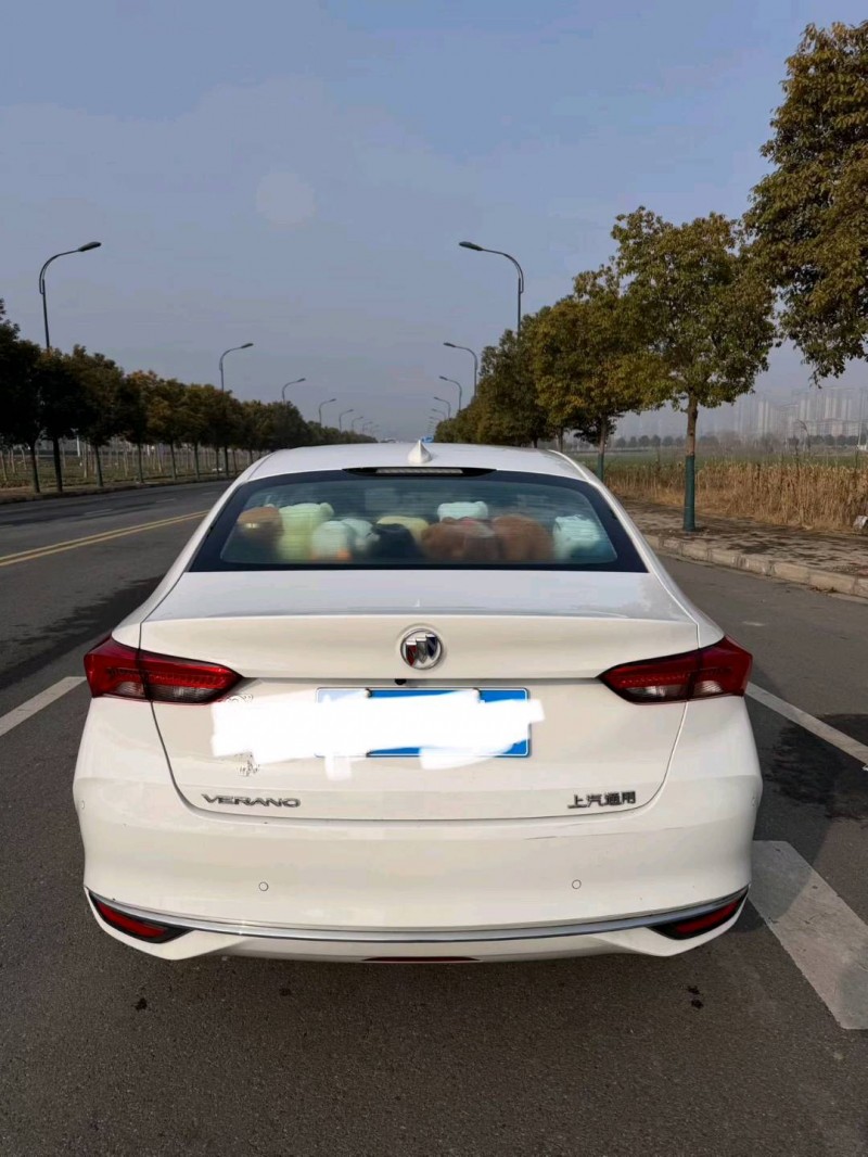 阜阳25年别克威朗2