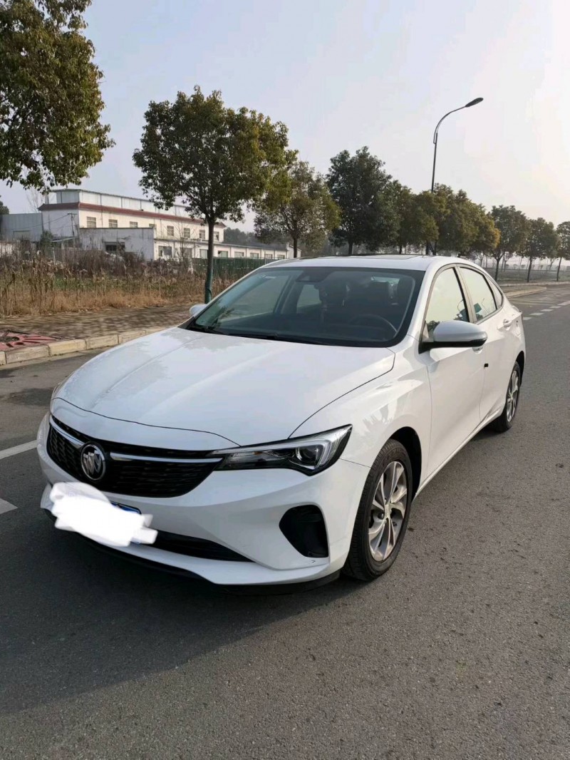 阜阳25年别克威朗3