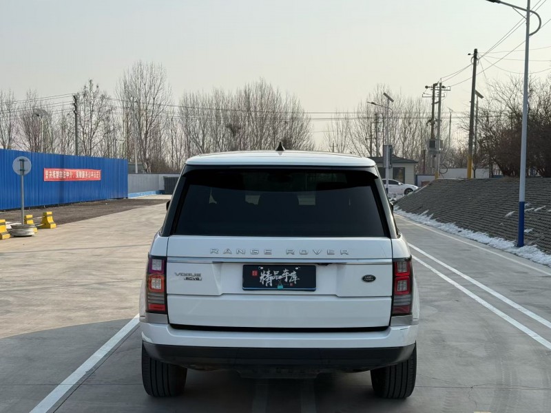 青岛17年路虎揽胜行政9