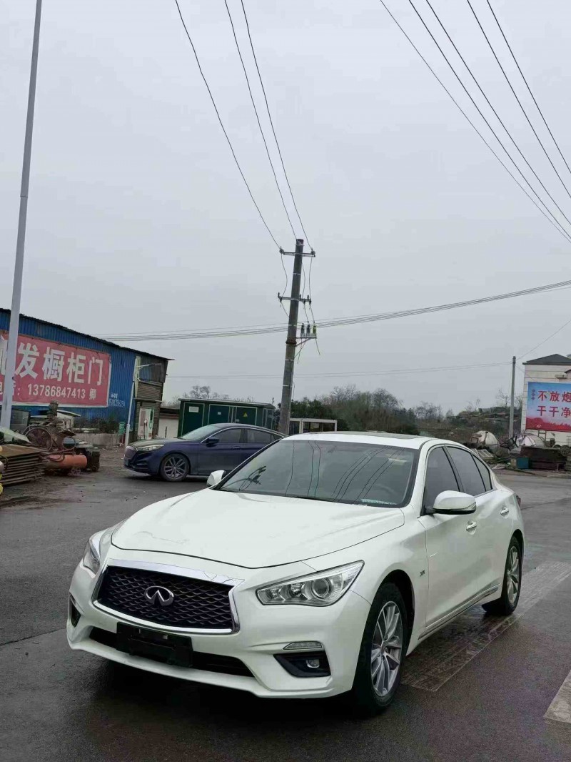 张家界20年英菲尼迪Q50L2