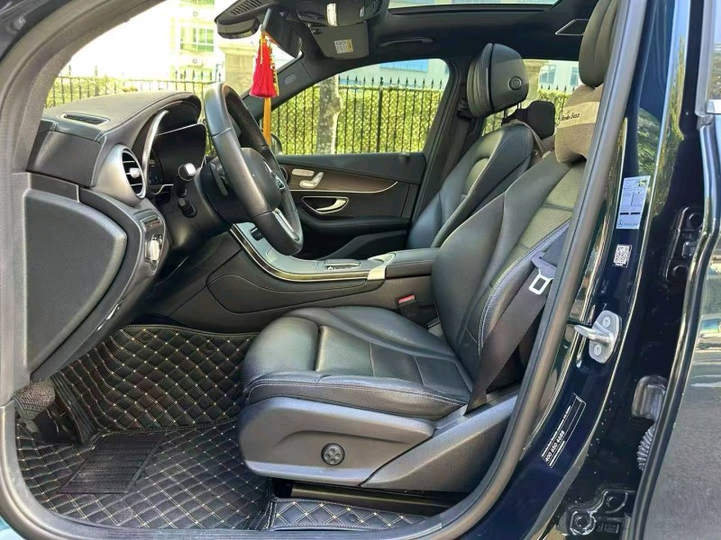 广州21年奔驰GLC4