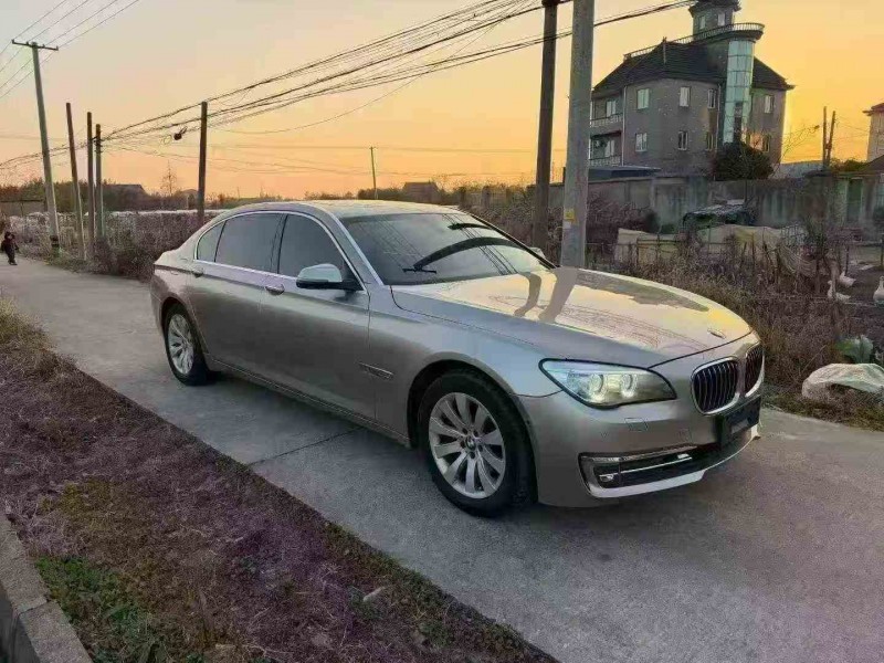 湖州15年宝马7系3