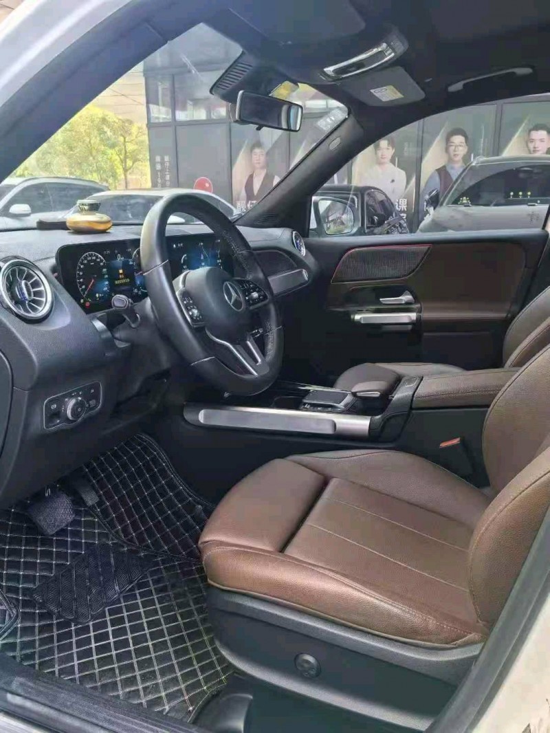 广州21年奔驰GLB4