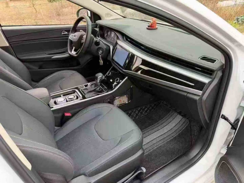 衢州25年奇瑞艾瑞泽4