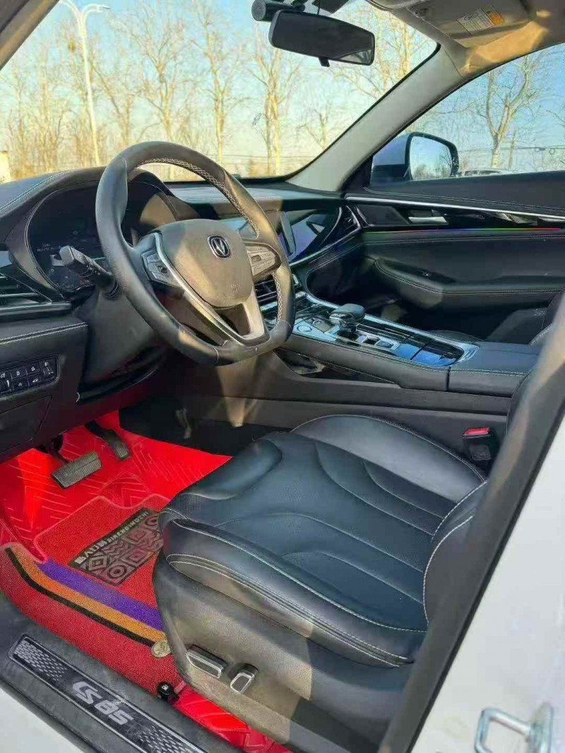 张家口21年长安汽车CS854