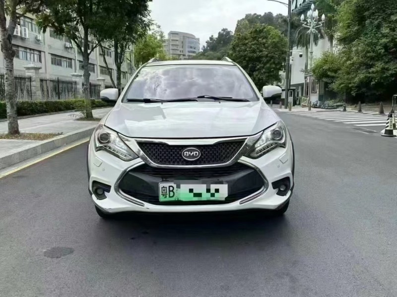 广州16年比亚迪唐1