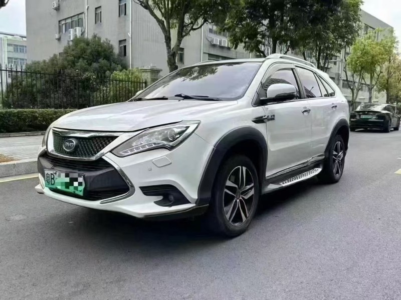 广州16年比亚迪唐3