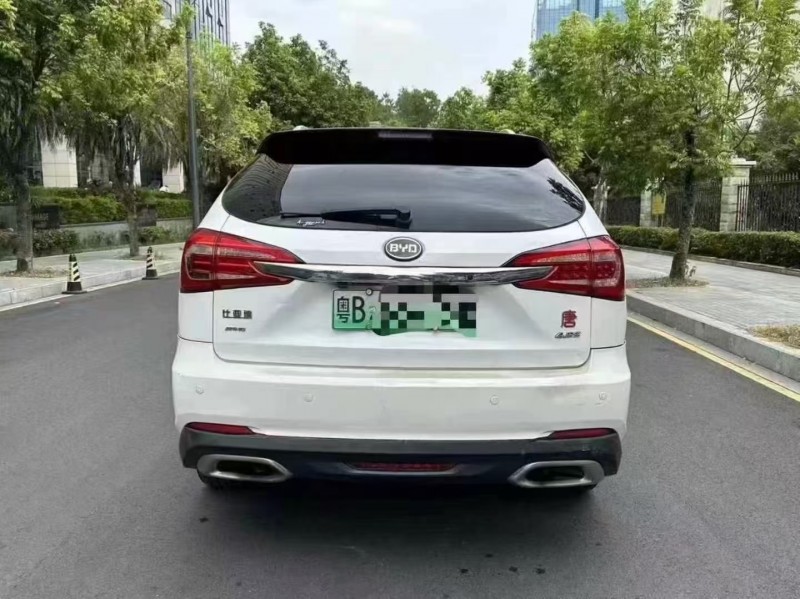 广州16年比亚迪唐9