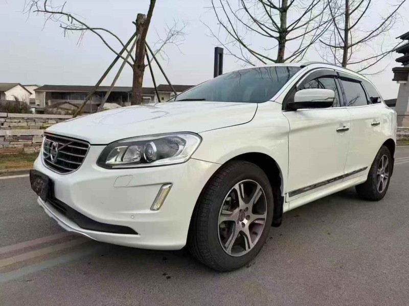 枣庄15年沃尔沃XC602