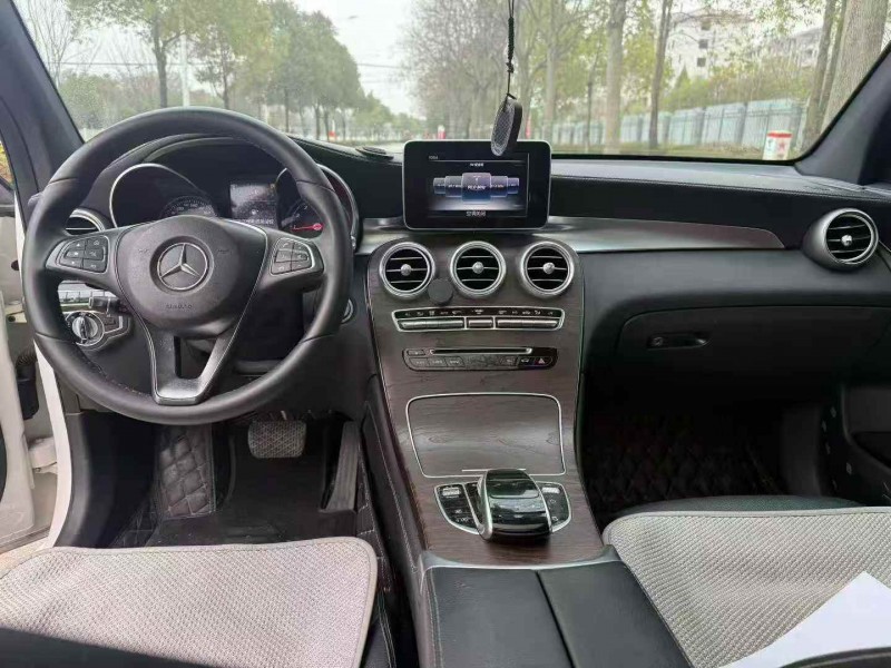 潍坊16年奔驰GLC5