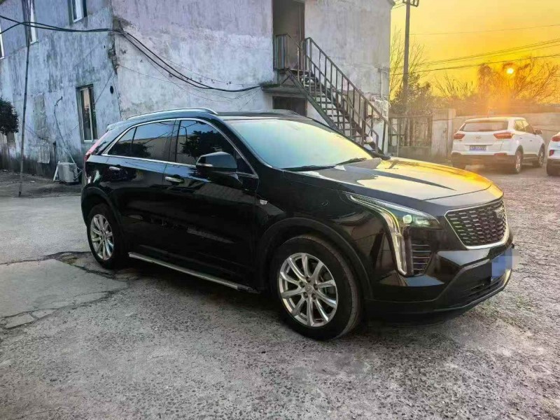 淮安22年凯迪拉克XT43