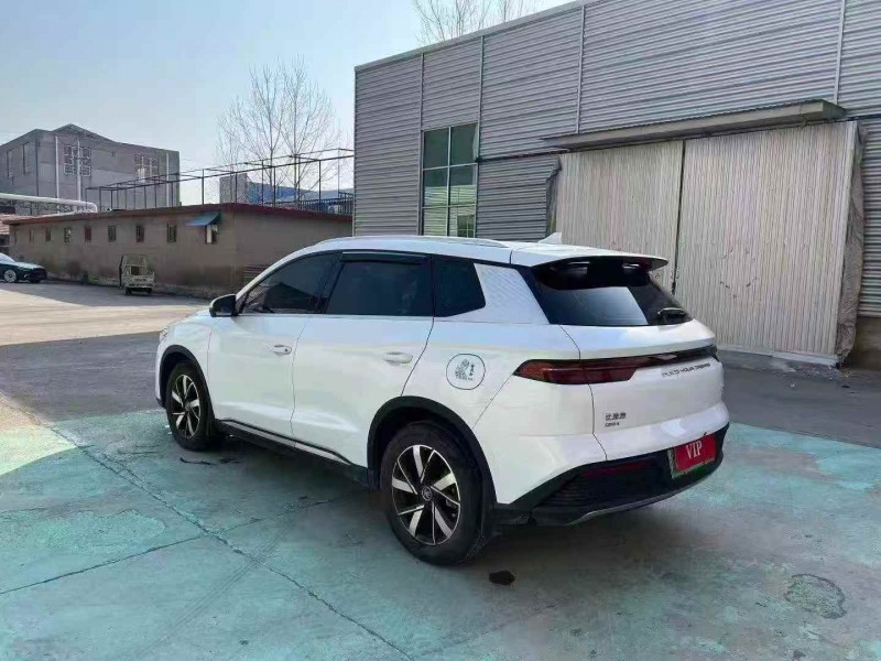 烟台23年比亚迪宋8