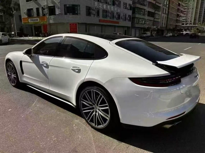 广州19年保时捷帕拉梅拉7