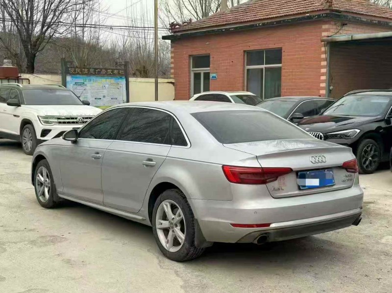 济宁17年奥迪A4L7