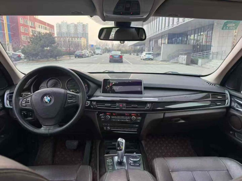 济宁16年宝马X35