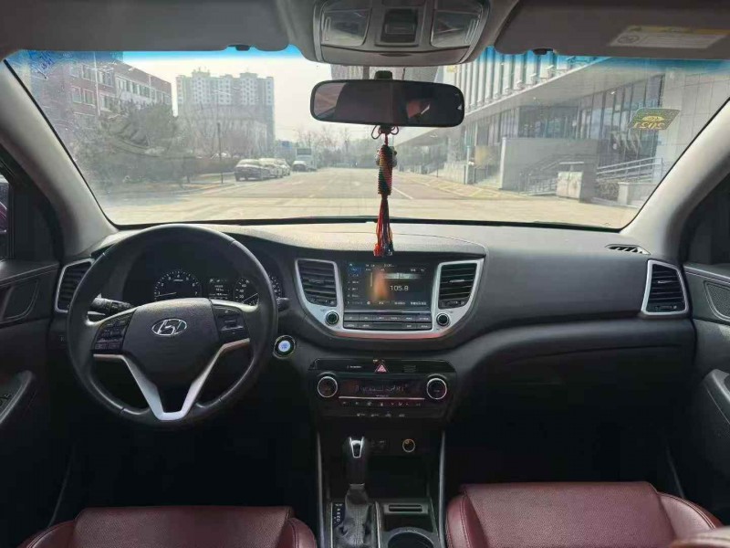 淄博17年现代途胜3